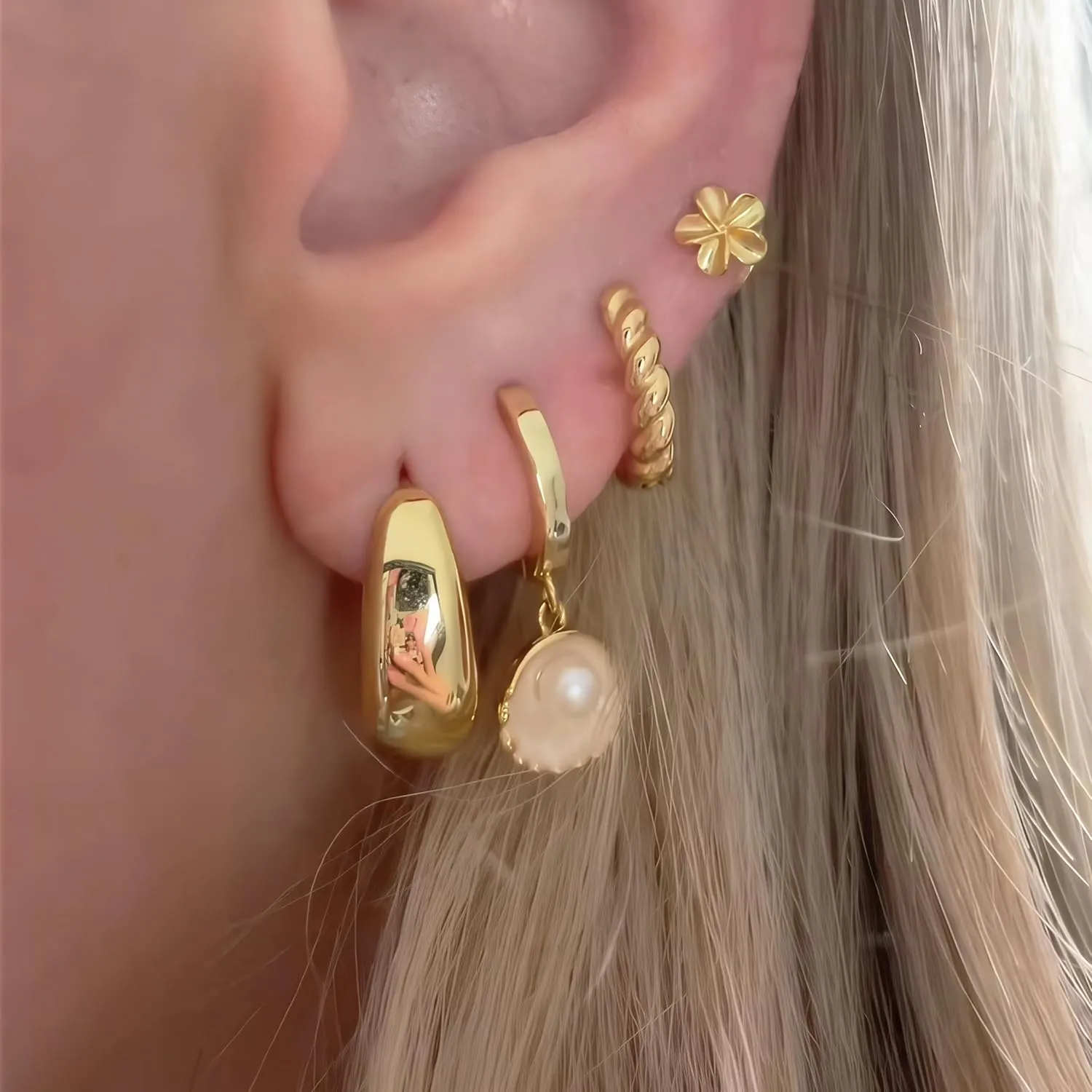 4Pairs Gold Starfish Earrings for Women Shell Pearl Flower Earrings Dainty Summer Dresses Beach Vacation Clothes Outfits