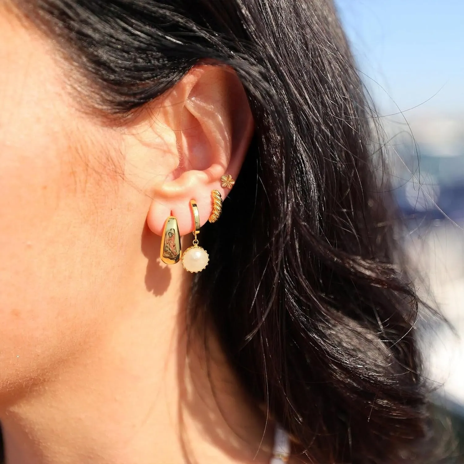 4Pairs Gold Starfish Earrings for Women Shell Pearl Flower Earrings Dainty Summer Dresses Beach Vacation Clothes Outfits