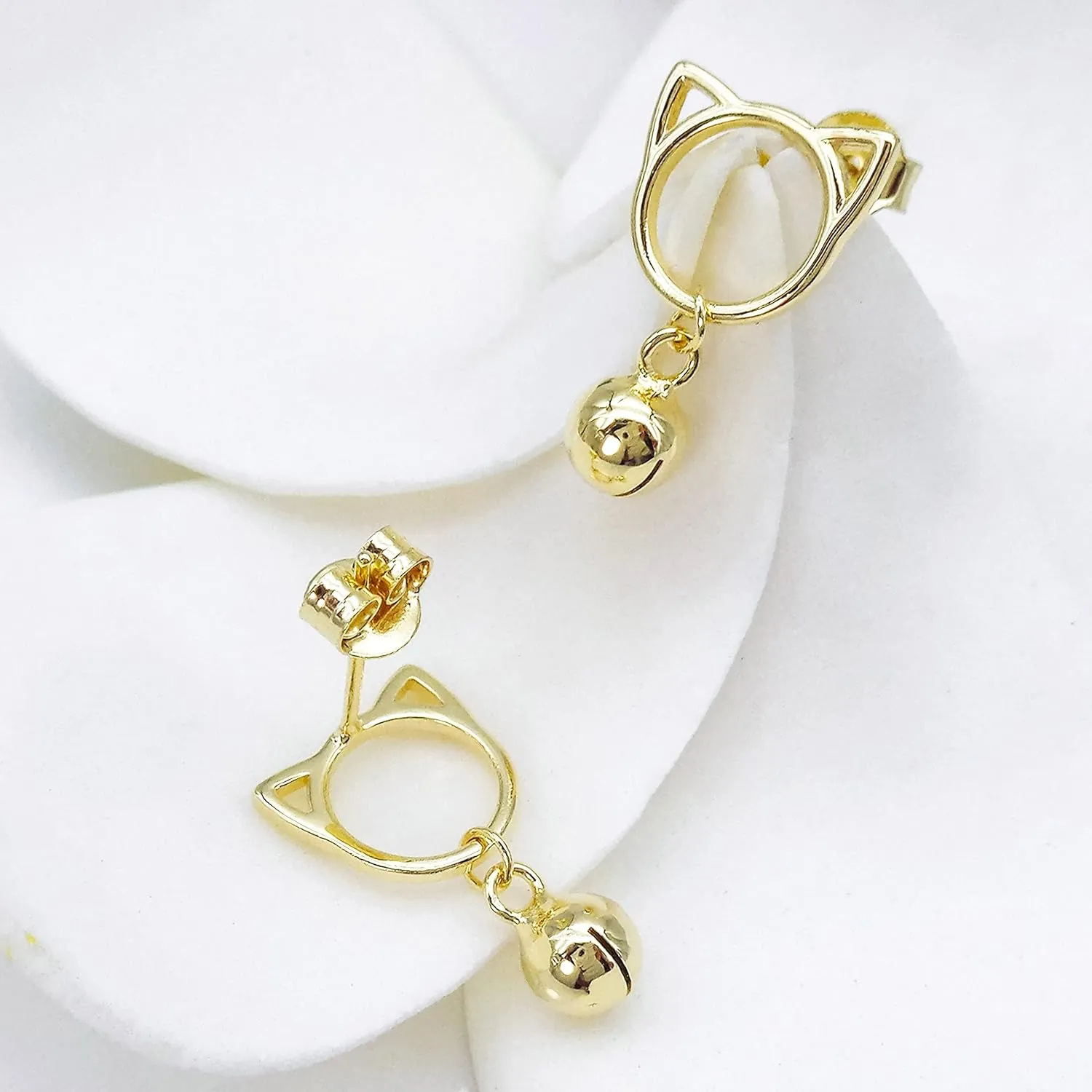 925 Sterling Silver White Gold Plated Fashion Cat Head Bell Ear Stud Earrings
