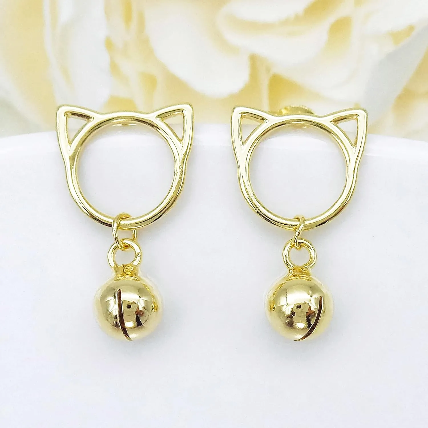 925 Sterling Silver White Gold Plated Fashion Cat Head Bell Ear Stud Earrings