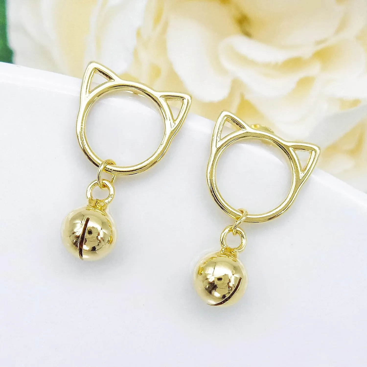 925 Sterling Silver White Gold Plated Fashion Cat Head Bell Ear Stud Earrings