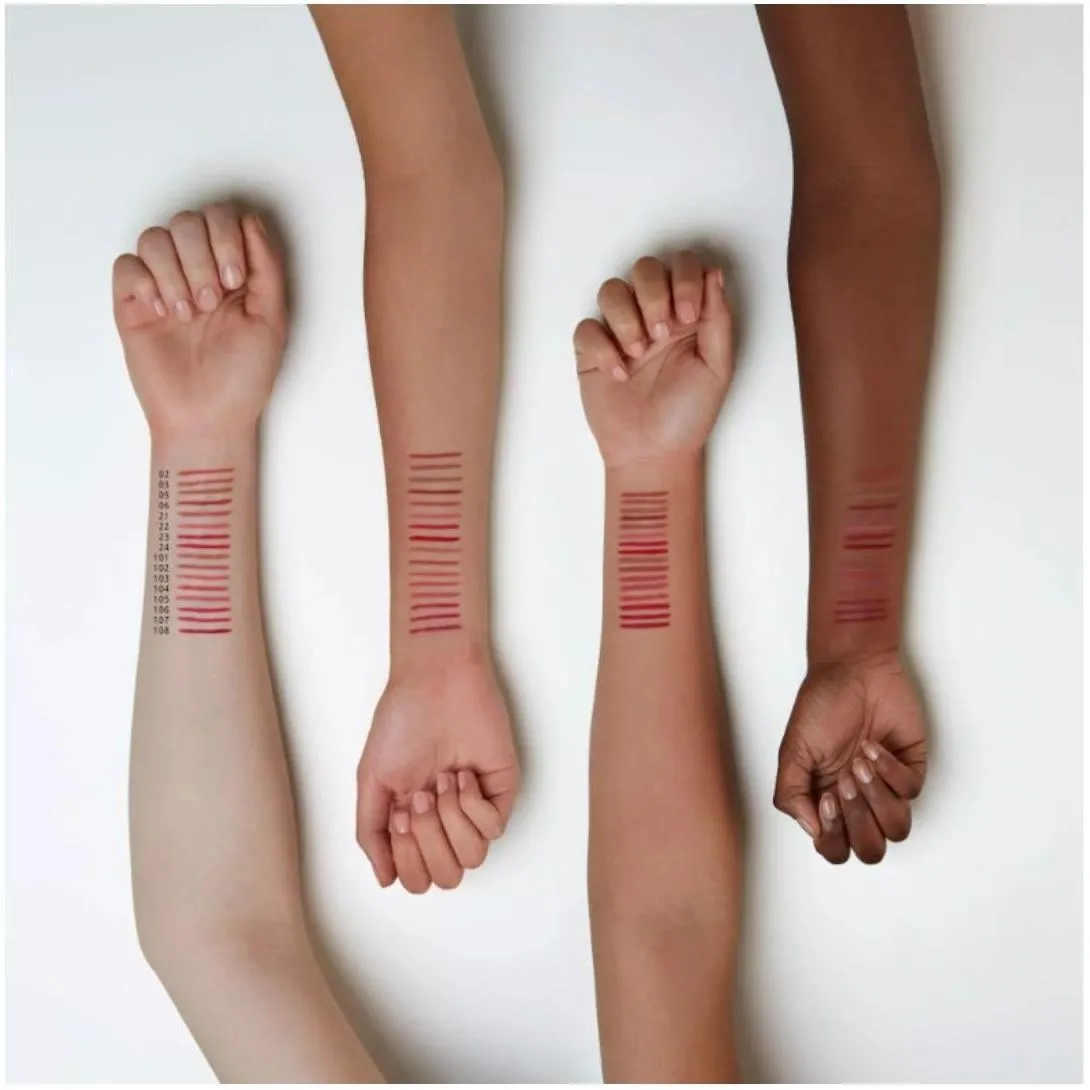 Essence Soft & Precise Lip Pencil  21 Charming