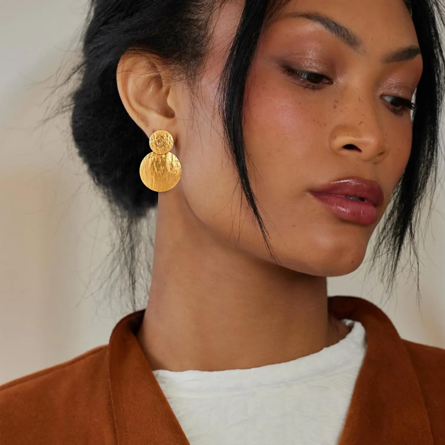 Gold Earrings for Women 14k Gold Plated Lightweight Dangle Earrings Hammered Disc Drop Geometric Hypoallergenic Earrings for Her