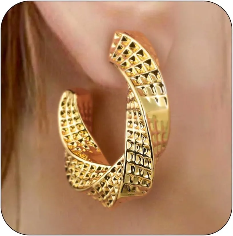 Gold Hoop Earrings for Women 14k Gold Plated Chunky Hoop Earrings for Women Statement Earrings Minimalist Earrings for Women Cute Fashion Hypoallergenic Earrings Jewelry Gift for Women