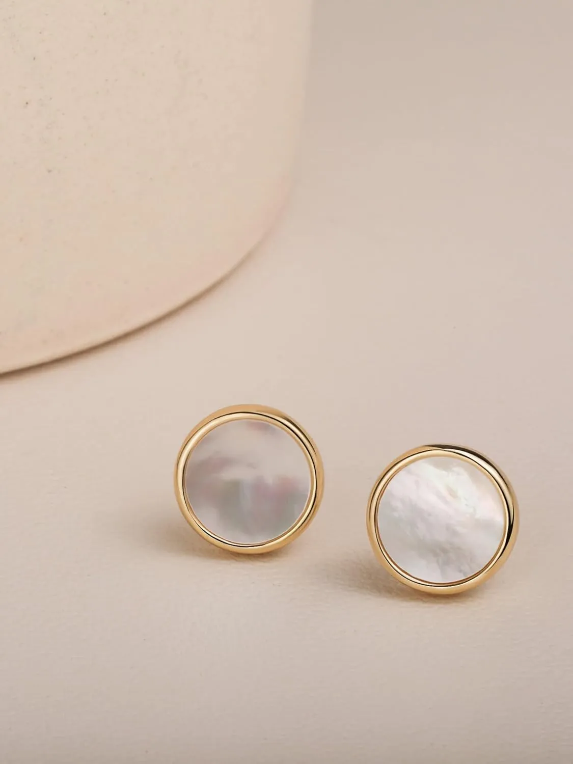 S.Leaf Shell Earrings Mother of Pearl Earrings Silver Stud Earrings for Women Hypoallergenic Earrings Round Disc Stud Earrings for Women
