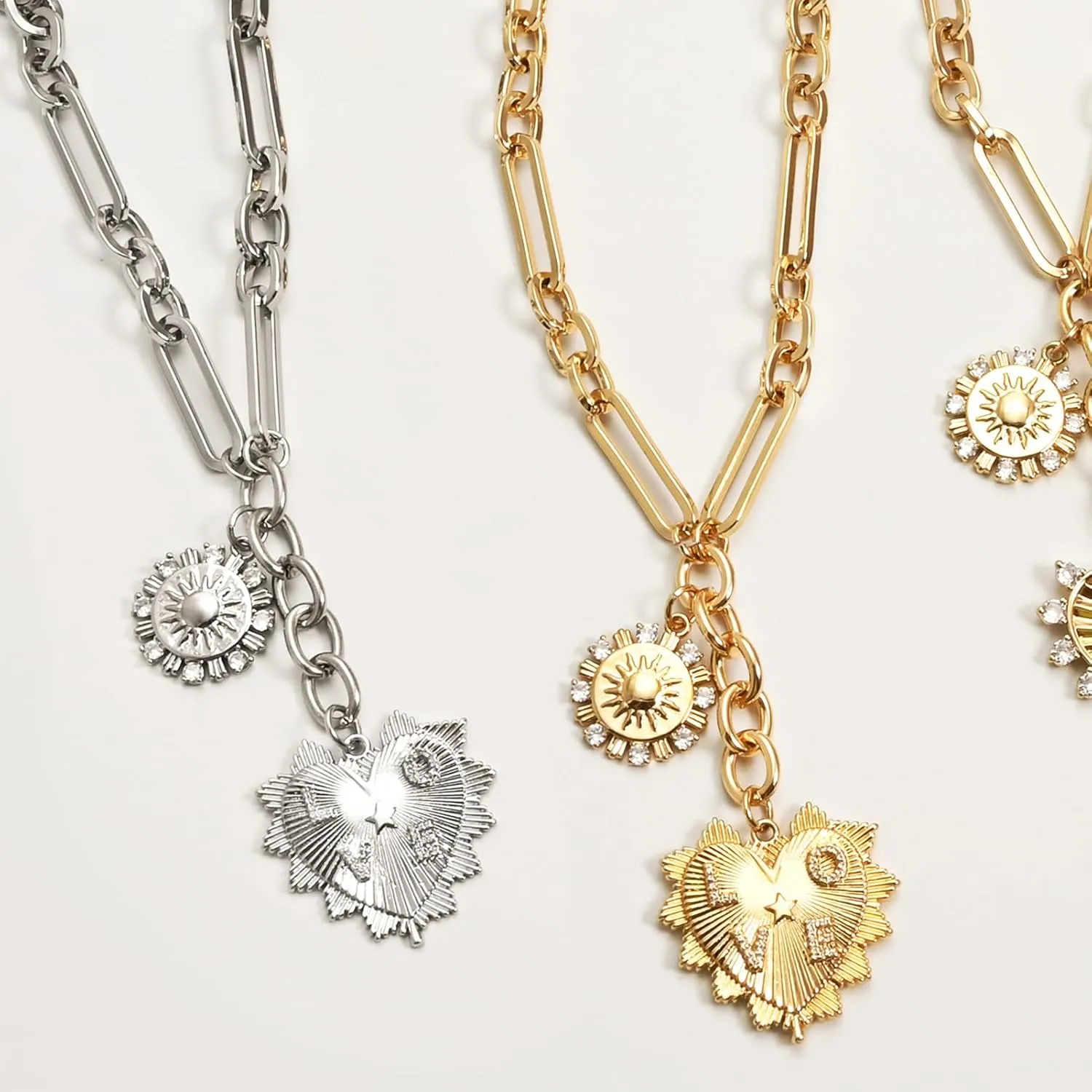 Sun Heart Necklace for Women 18K Gold Plated Heart Pendent Necklace Chunky Chain Choker Necklace Hip Hop Charm Necklace Unisex Necklace