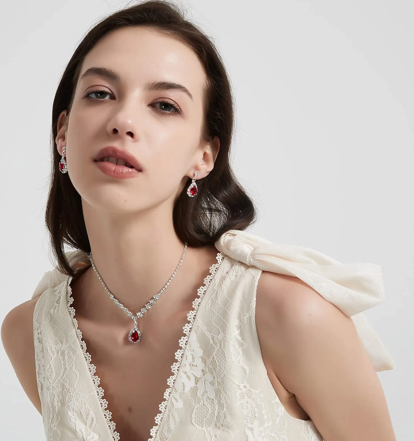 UDYLGOON Bride Rhinestone Crystal Earrings Necklace Jewelry Set for Bridesmaid Bride Wedding Costume Prom