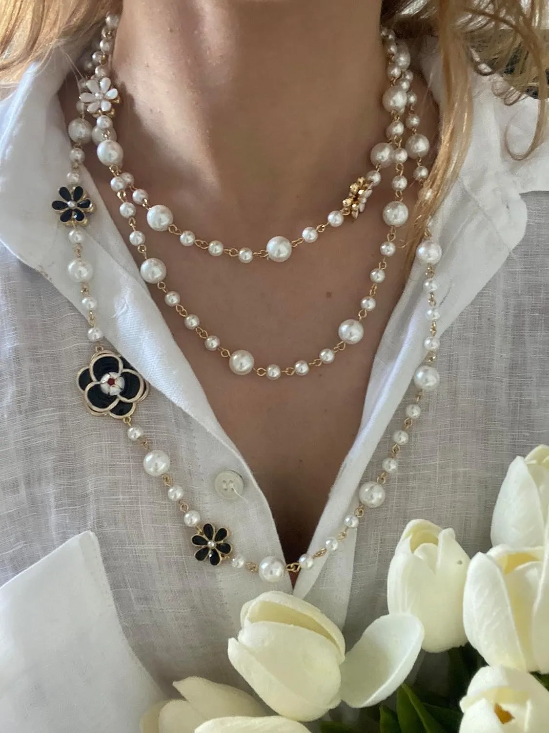 Vintage Inspired Imitation Pearl Long Strand Black and White Camellia Flower Costume Layered Necklace, Statement Multiple Strands Pendant for Women, Jewelry Gift