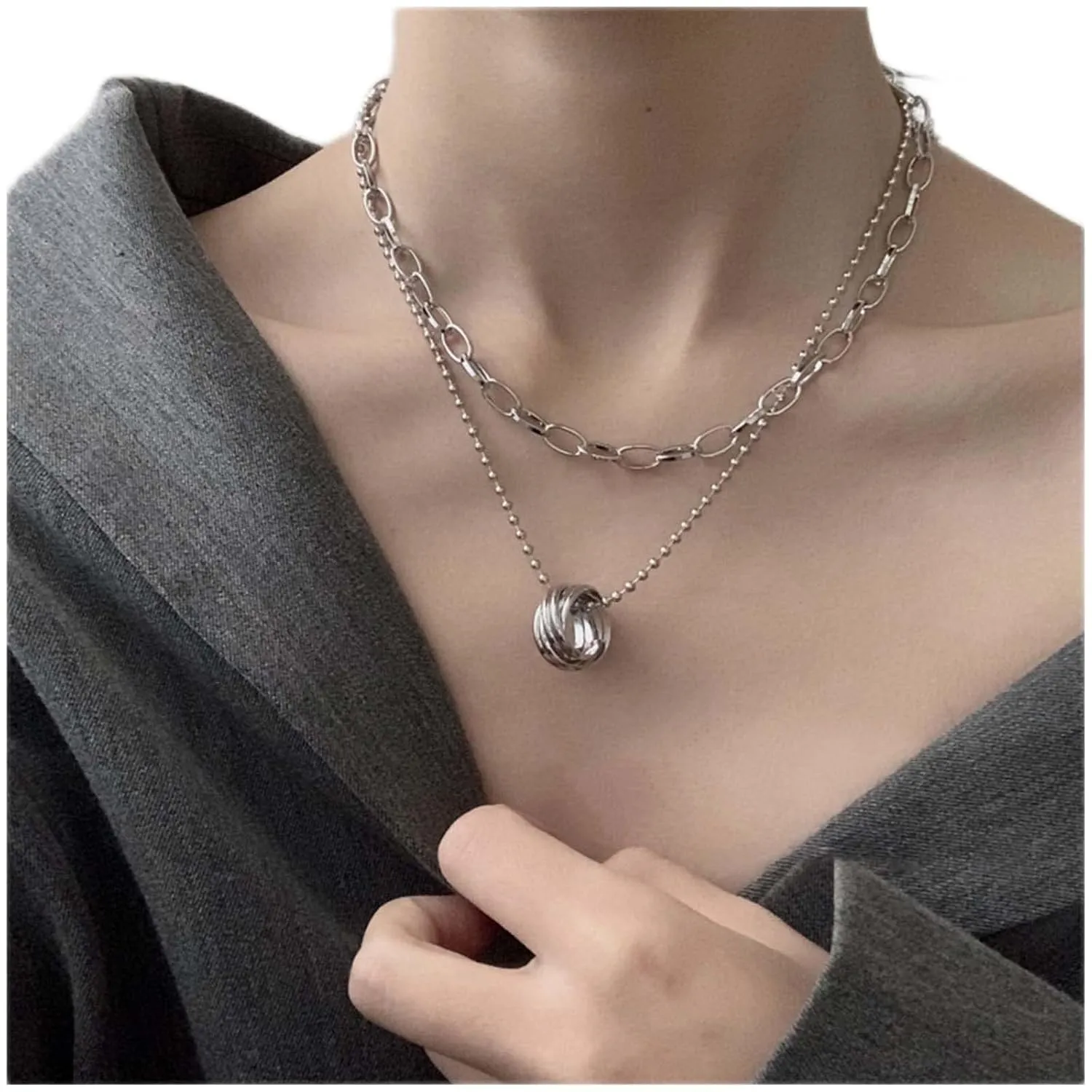 Vintage Layered Circle Choker Necklace Ring Pendant Necklace Silver Paperclip Necklace Choker Geometric Necklace Ball Bead Chain Choker Necklace Jewelry for Women and Girls