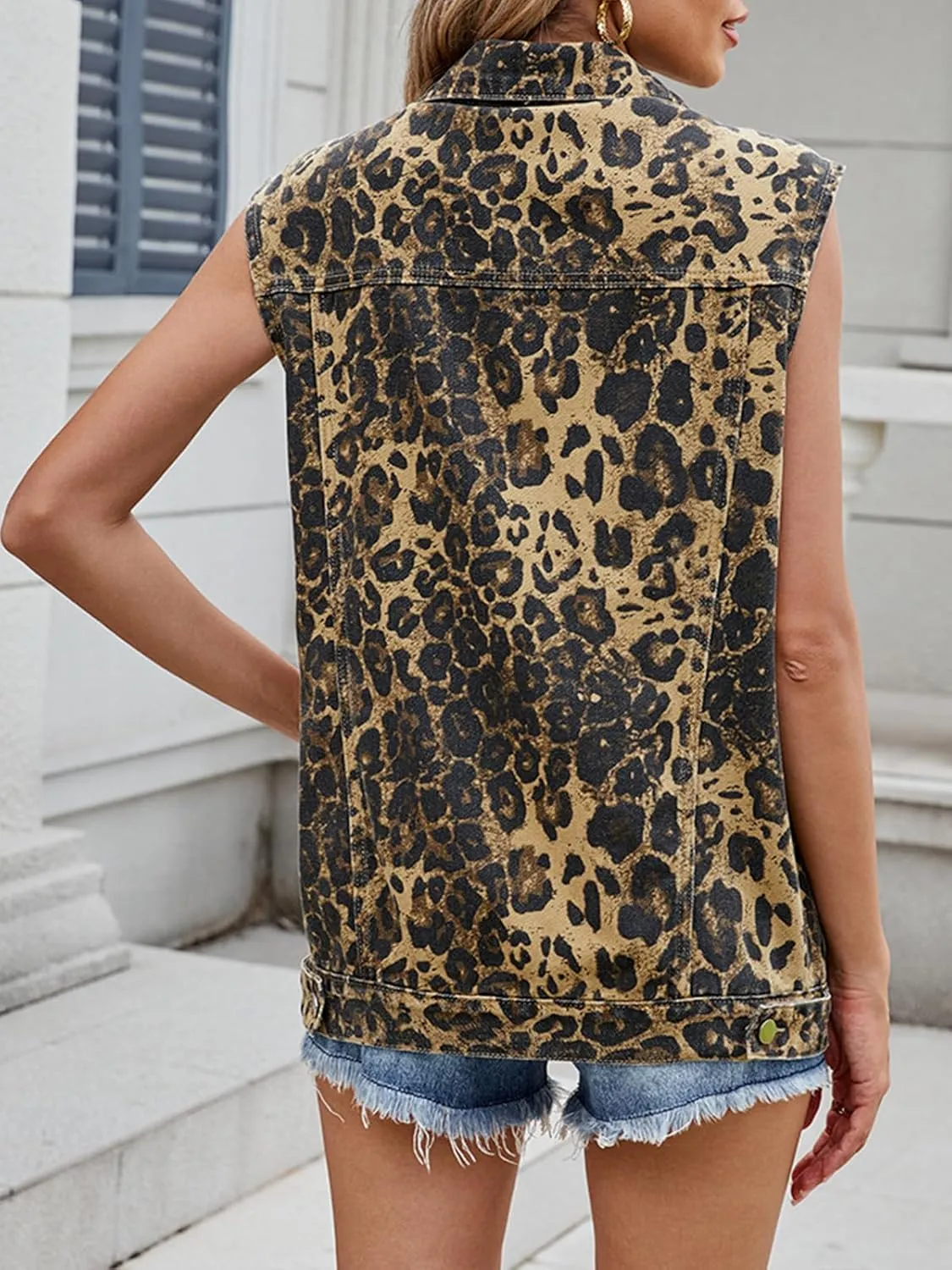 Women's Vintage Denim Vest Oversized Casual Classic Sleeveless Button Denim Jacket Waistcoat